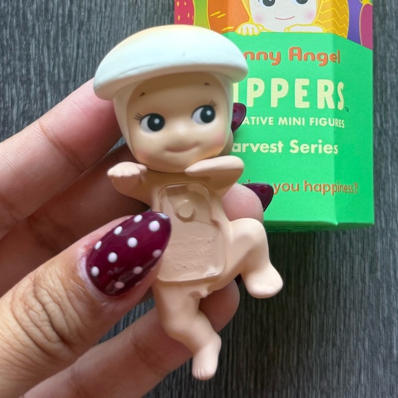 New Sonny Angel Mushroom - Picture 1 of 1